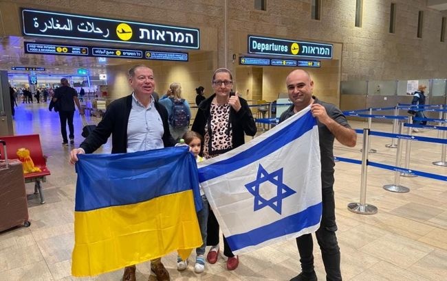 Из Израиля вылетел второй эвакуационный рейс с украинцами на борту