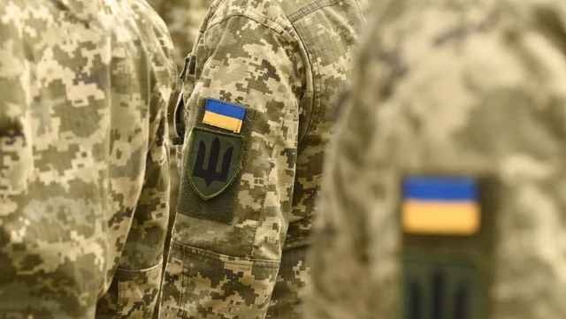 Мобілізація в Україні: чи можуть забрати до армії чоловіків віком до 27 років