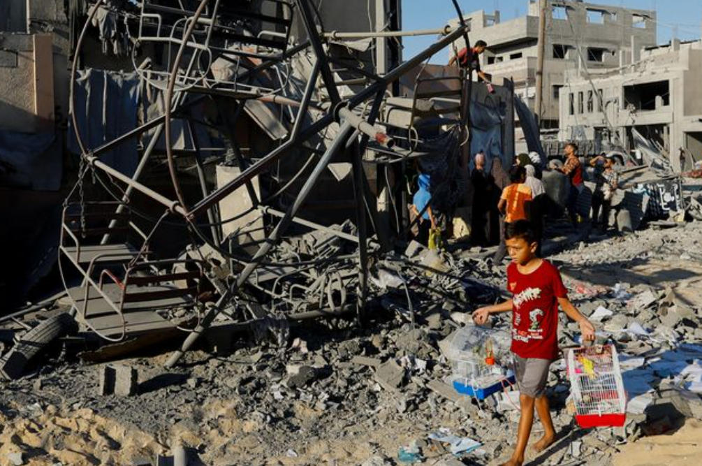 Ракетний удар по лікарні у Газі: Байден назвав винних