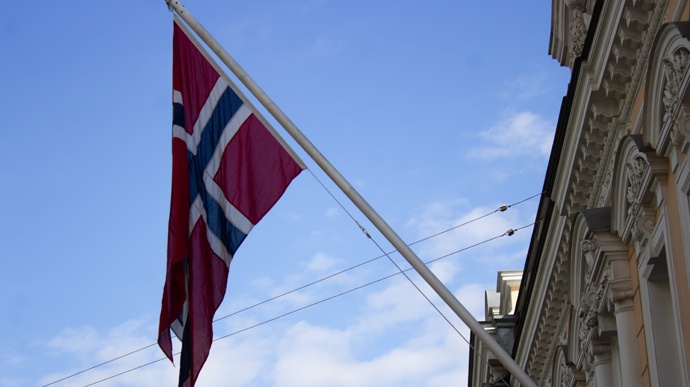 Українцям у Норвегії готові платити 1500 євро за повернення додому: як отримати гроші