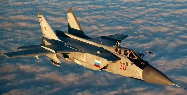 Появление МиГ-31 в Крыму: эксперт прокомментировал переброску самолетов на полуостров