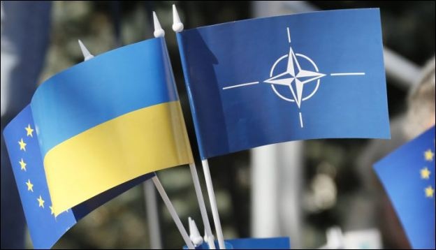 Готовы ли немцы принять Украину в НАТО: ответ дипломата
