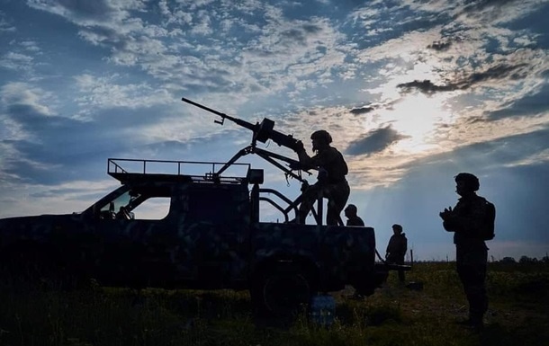 На севере Украины появятся новые мобильные огневые группы ПВО, - Наев
