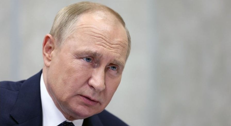 Слухи о смерти Путина выгодны Кремлю: Фейгин объяснил изменение внешности диктатора