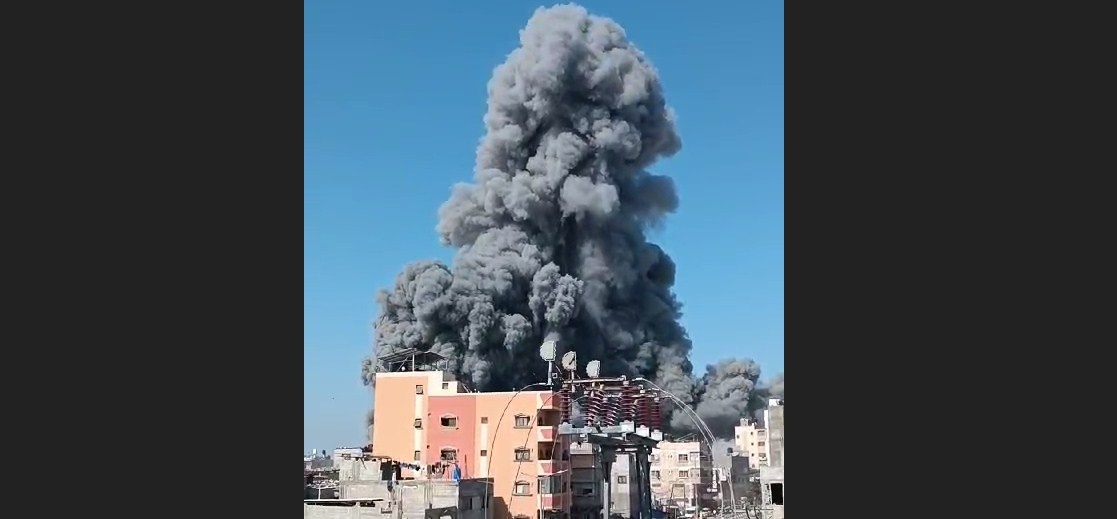 Израиль призвал гражданских срочно эвакуироваться из Газы: наземная операция расширяется