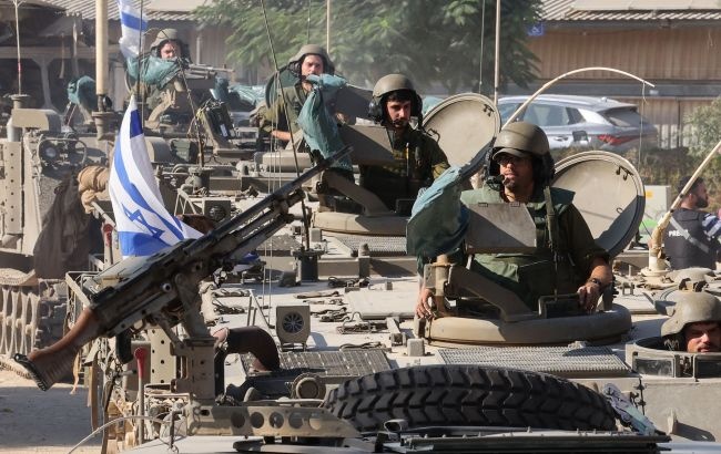 Израильские танки зашли в Газу и перерезали одну из основных дорог