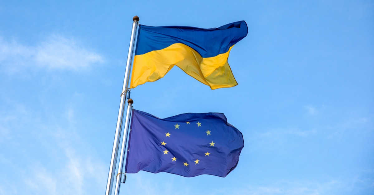 Еврокомиссия через неделю одобрит старт переговоров о вступлении Украины в ЕС, - Politico