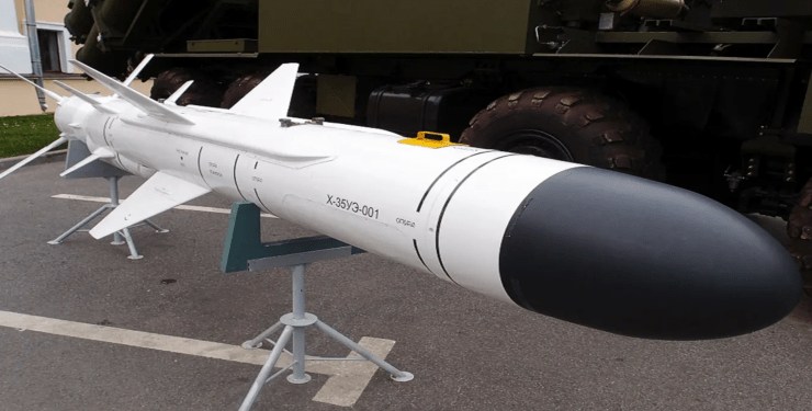 Окупанти почали запускати ракети Х-35 по Україні - Ігнат