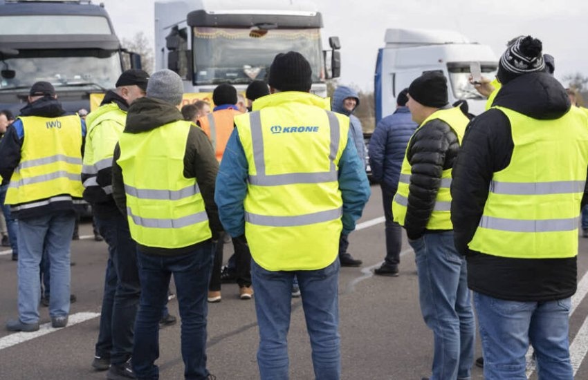 Протест польских перевозчиков: что происходит на границе
