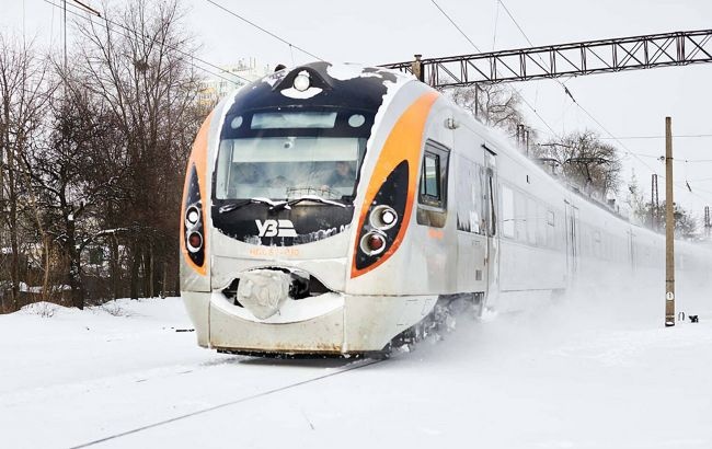 УЗ планує запустити нові потяги до Карпат: список маршрутів