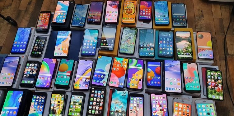 Найкращі смартфони 2023 року: від дорогих до найдешевших