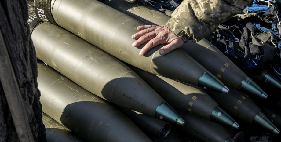 Украина получила лишь 300 тысяч из обещанного ЕС миллиона снарядов, - Кулеба