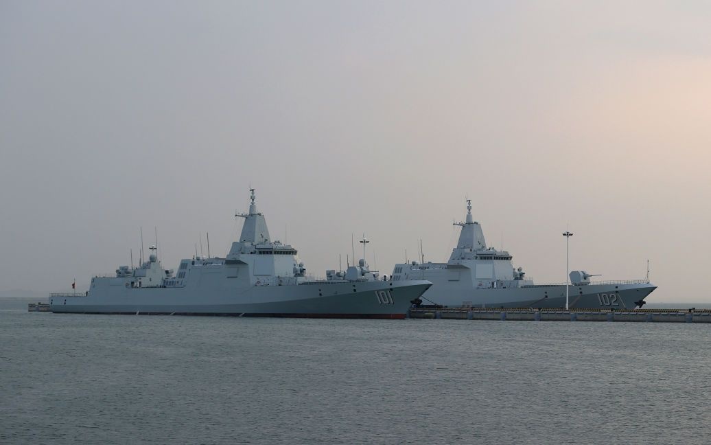 Британия намерена передать Украине два военных корабля