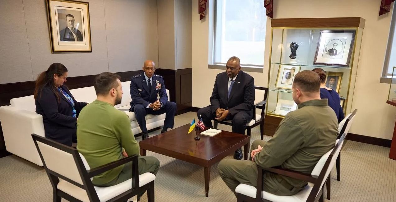 Зеленский начал визит в США со встречи с руководством Пентагона