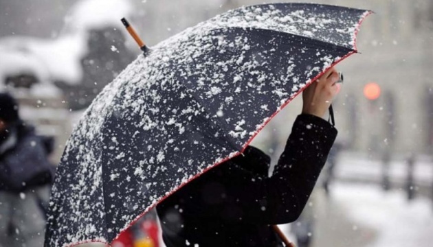 Дожди, снег, налипание снега: прогноз погоды в Украине на сегодня