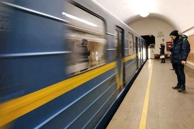 "Киевстар" восстановил мобильный интернет в метрополитене Киева