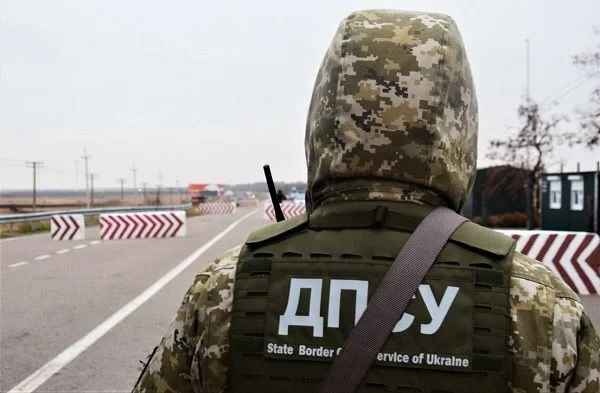Прикордонники пояснили, що за 6 тисяч чоловіків виїжджають із України щодня