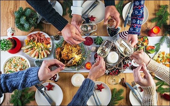 Сколько может "продержаться" еда на новогоднем столе, чтобы не было отравлений