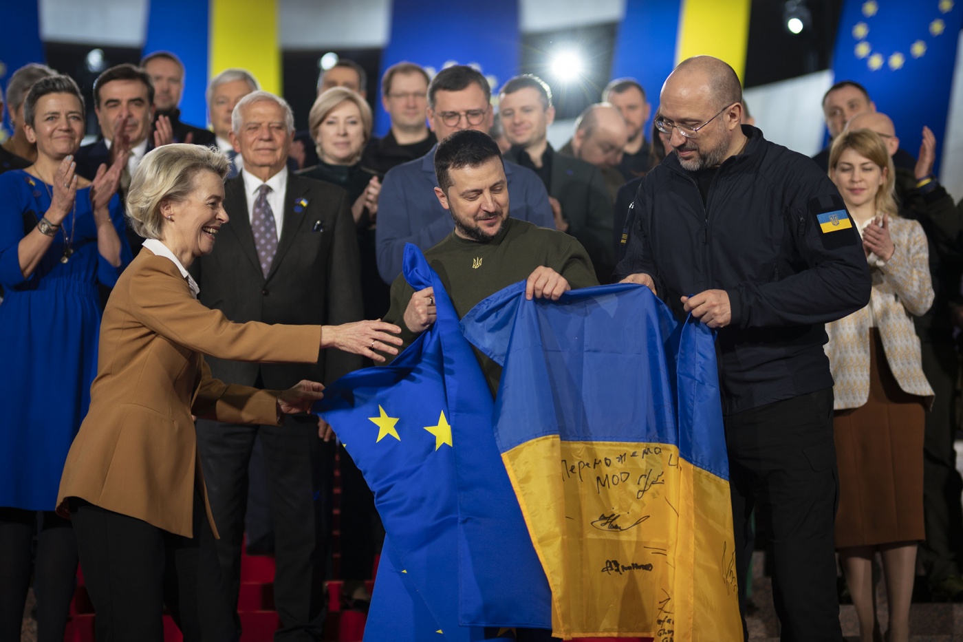 У Брюсселі стартує історичний саміт: коли розпочнуться переговори щодо вступу України до ЄС