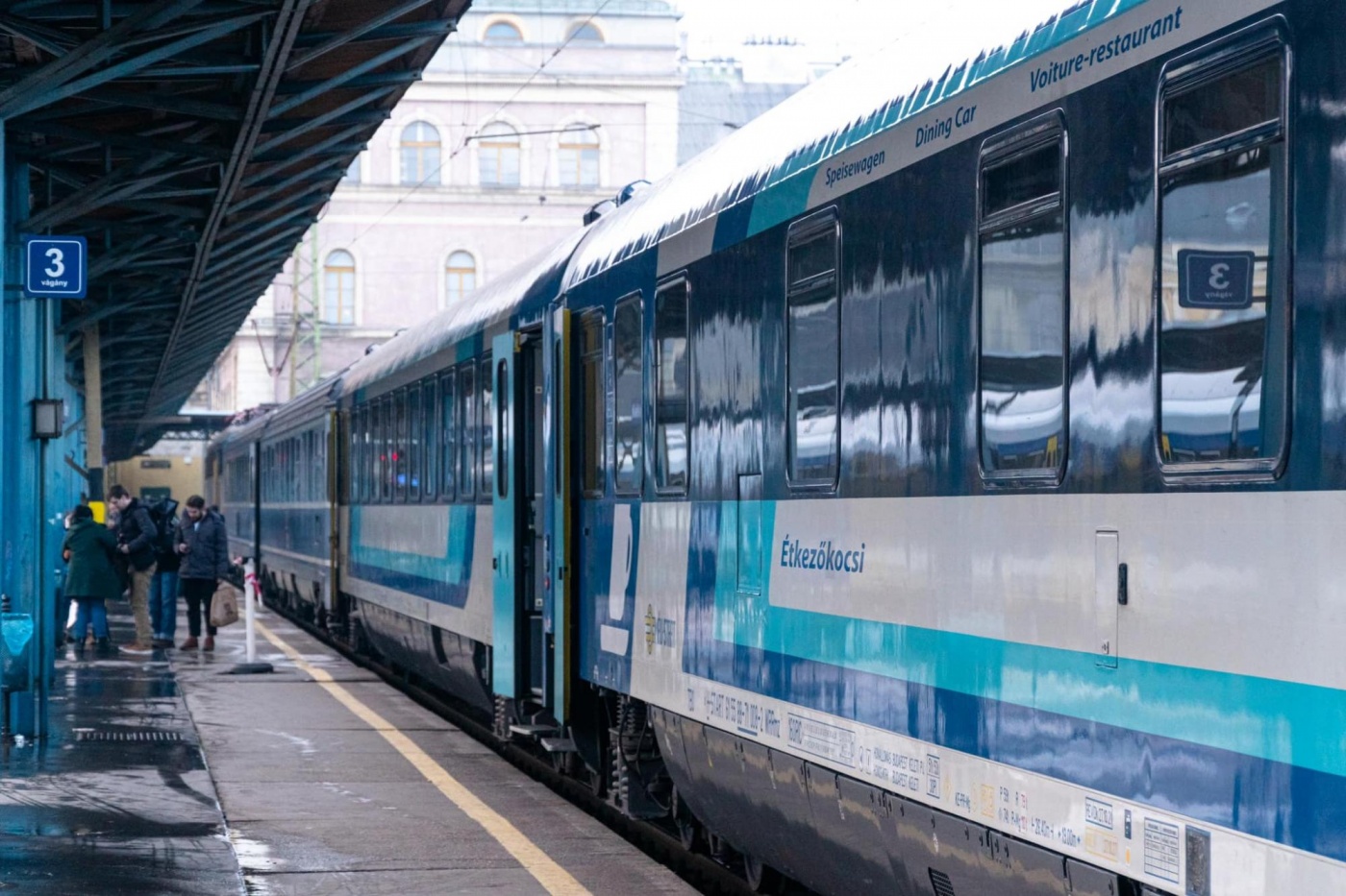 Доехать до австрийской столицы: какой поезд будет курсировать между Веной и Чопом