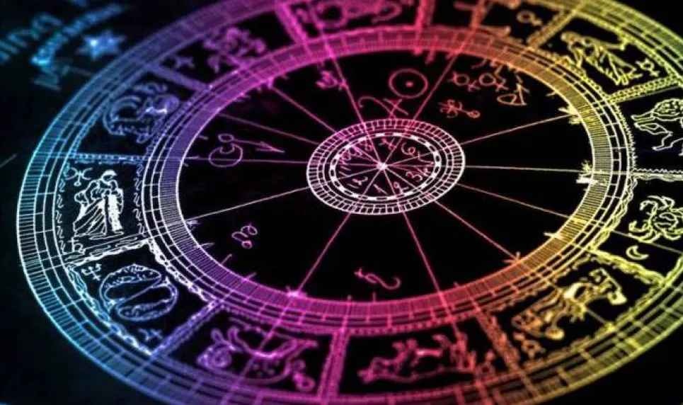 Гороскоп на февраль: астролог рассказал, для кого из знаков зодиака месяц будет непростым