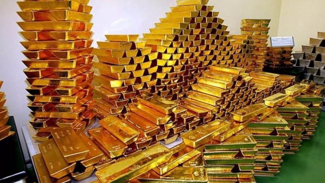 Золотовалютные резервы Украины начали снижаться: названа причина