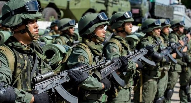 Закаленные профессионалы: в Украину воевать за ВСУ массово едут сотни солдат из Колумбии