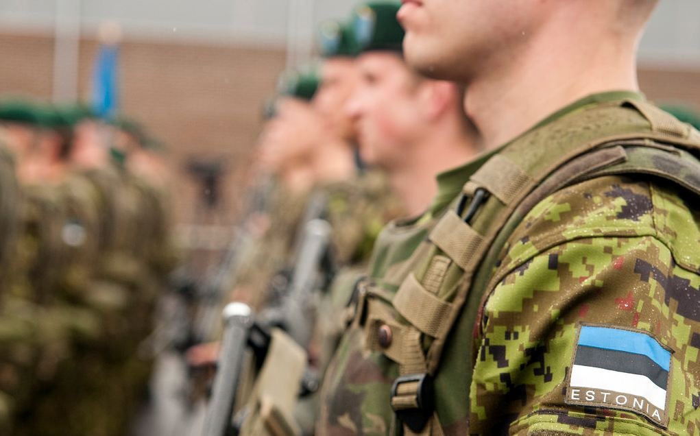 Розвідка Естонії: Кремль може стримати тільки у відповідь нарощування збройних сил