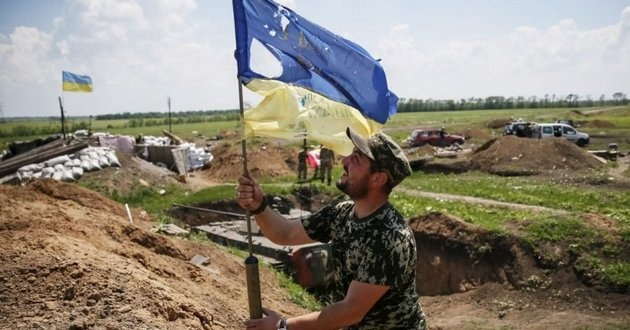 ЗСУ просунулися на південь від Кринок, встановивши на висоті прапор України
