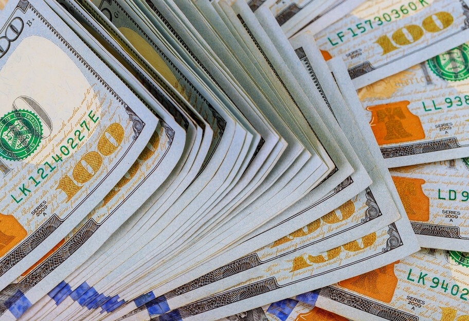 Курс долара в обмінниках: скільки сьогодні коштує валюта