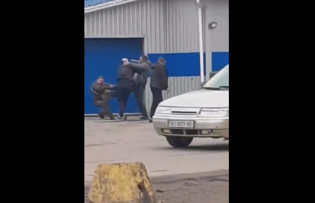 Избиение сотрудника ТЦК в Мукачево: полиция опровергла информацию СМИ
