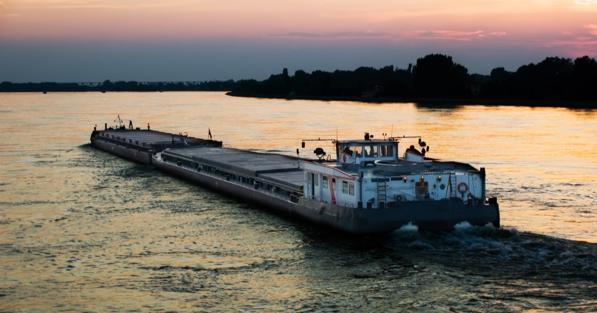 Блокування польського кордону: Україна формує баржові каравани на Дунаї