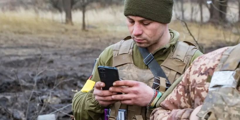 Українським військовим заборонять інтернет: що не можна буде публікувати