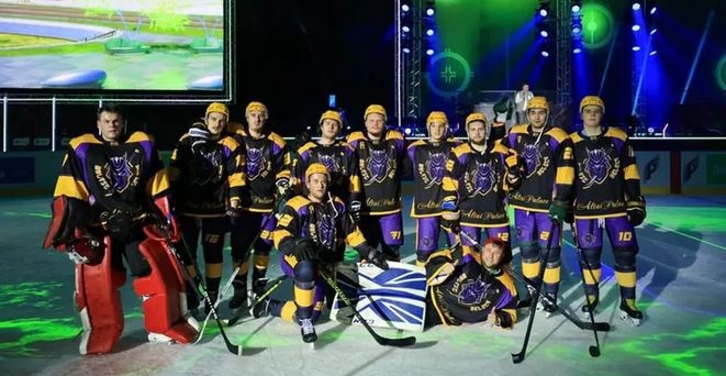 Іноземні хокеїсти отримали "бан" після участі в турнірі Путіна в Росії