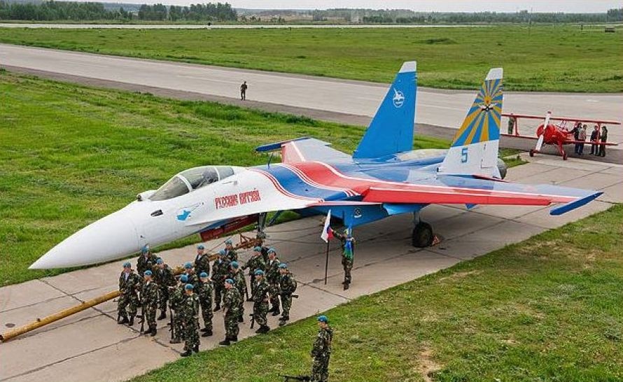 Росіяни готові до втрати своїх літаків, аби захопити Донбас