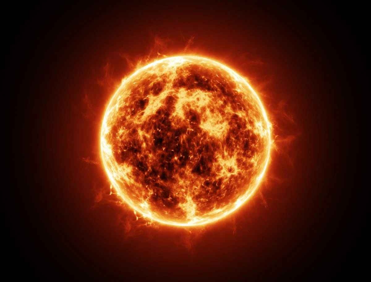 На Солнце произошла мощная вспышка: в ближайшее время на Земле ожидается магнитная буря