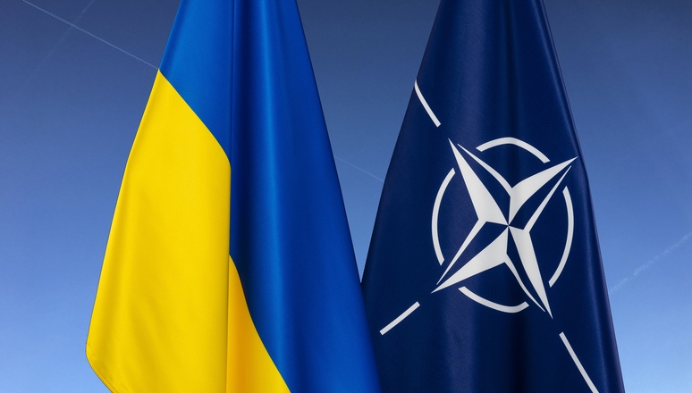Ввод войск НАТО в Украину: политтехнолог назвал условие
