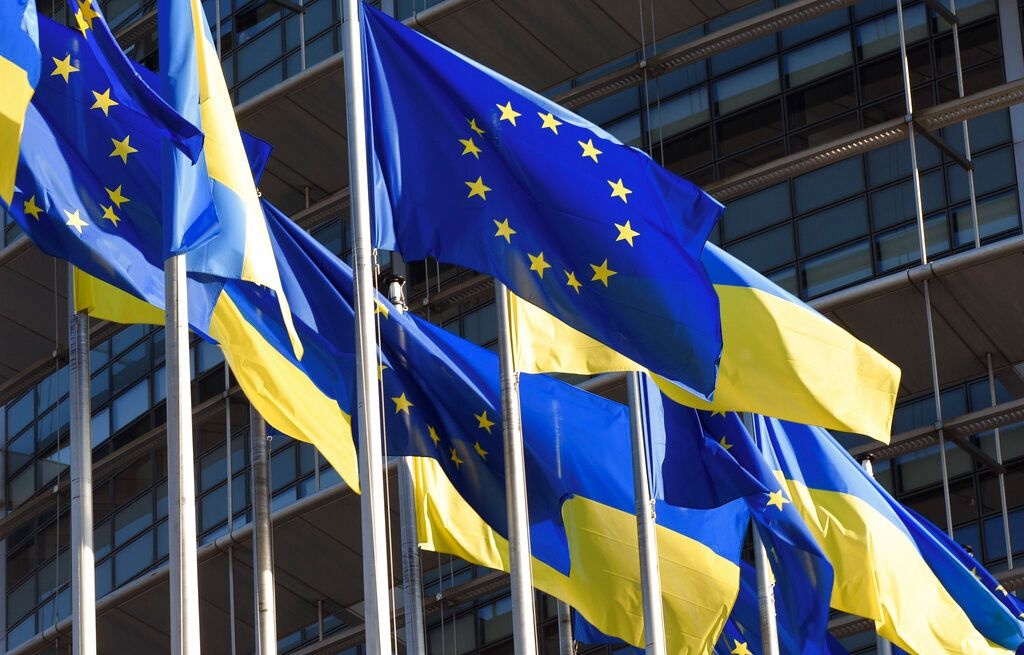 Переговори про вступ України до ЄС не розпочнуться раніше літа, - Politico