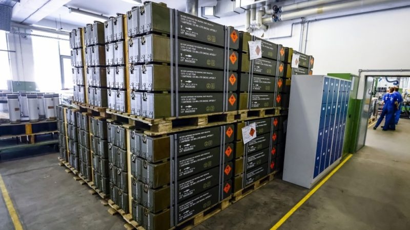 В Чехии озвучили сроки поставок боеприпасов в Украину