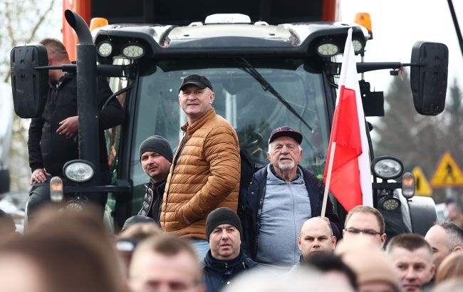 Польські фермери заблокували один із пунктів пропуску зі Словаччиною