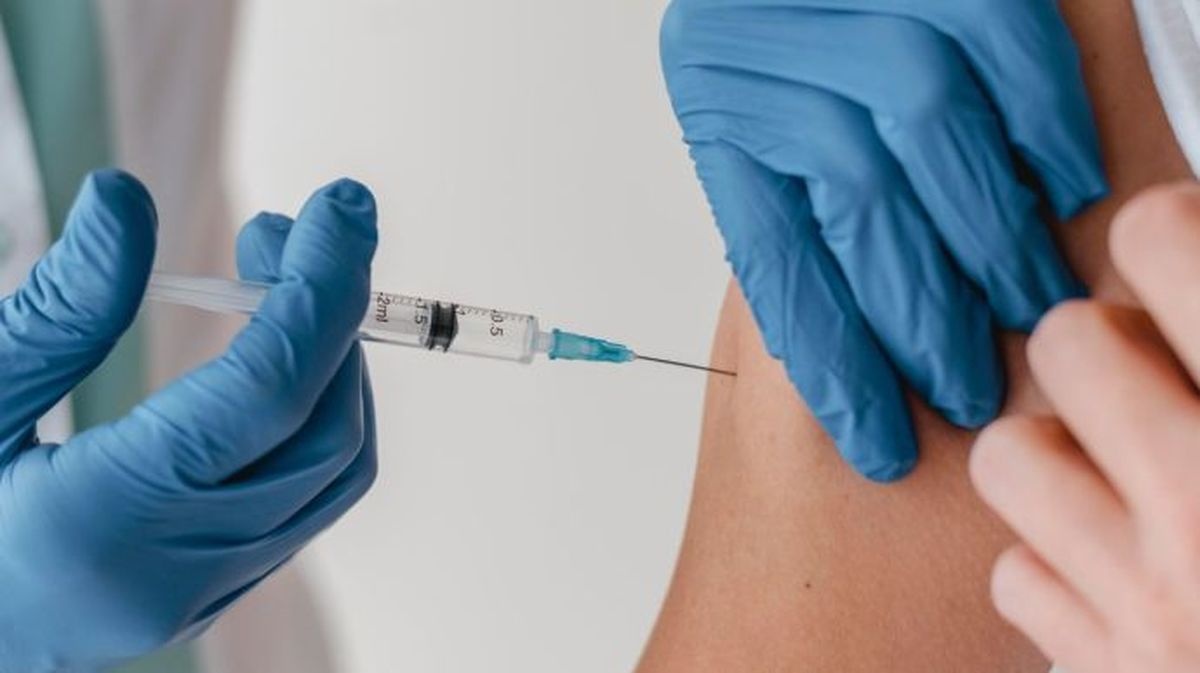 Від яких хвороб потрібно вакцинуватися: Кузін розповів про важливість щеплень
