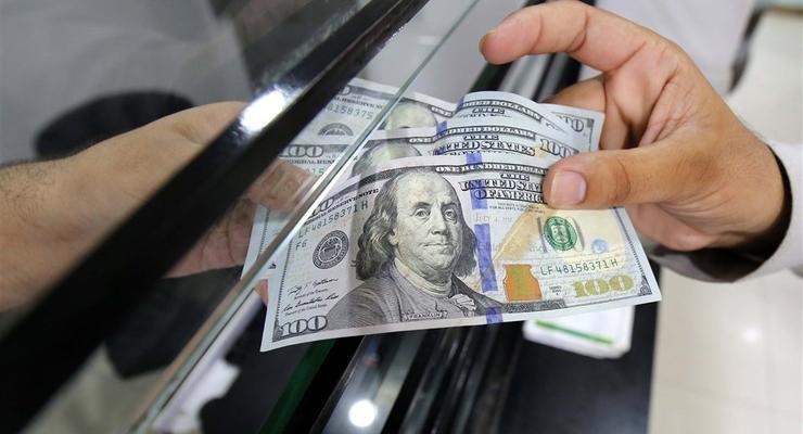 Обменники обновили курсы валют: сколько сегодня стоит доллар