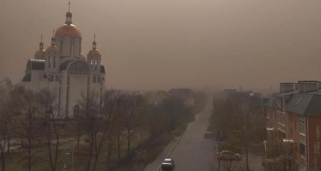 Украину атакует новая пылевая буря из Сахары: стало известно, когда