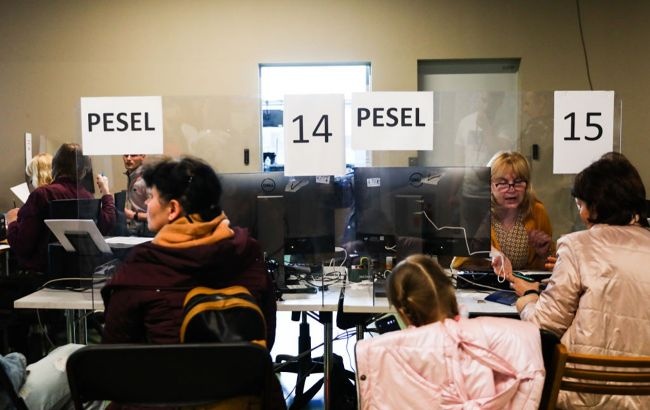 Статус PESEL UKR: что с июля изменится в Польше для украинских беженцев
