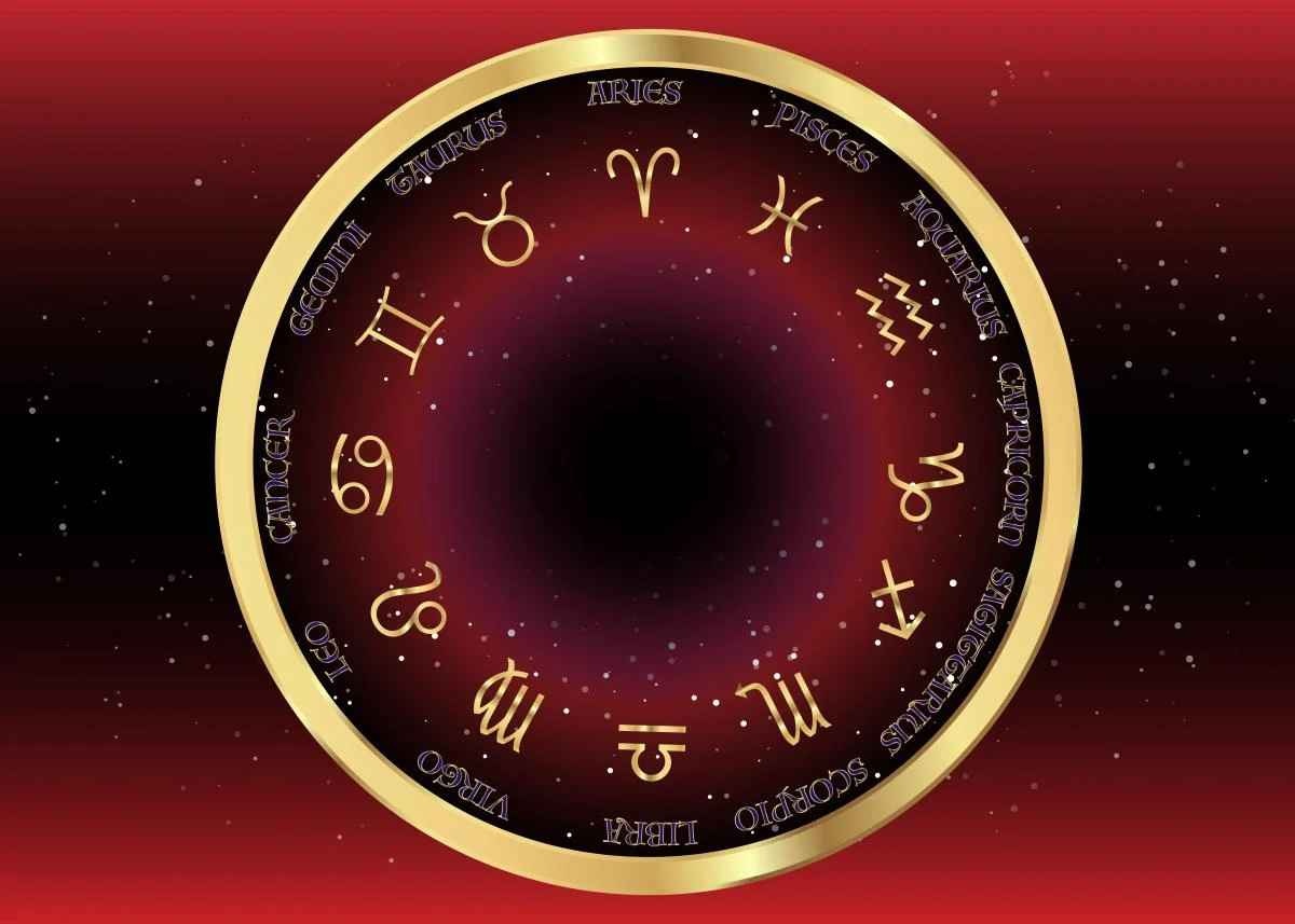 Астрологи назвали два знака зодиака, которым в мае стоит быть готовыми к испытаниям судьбы