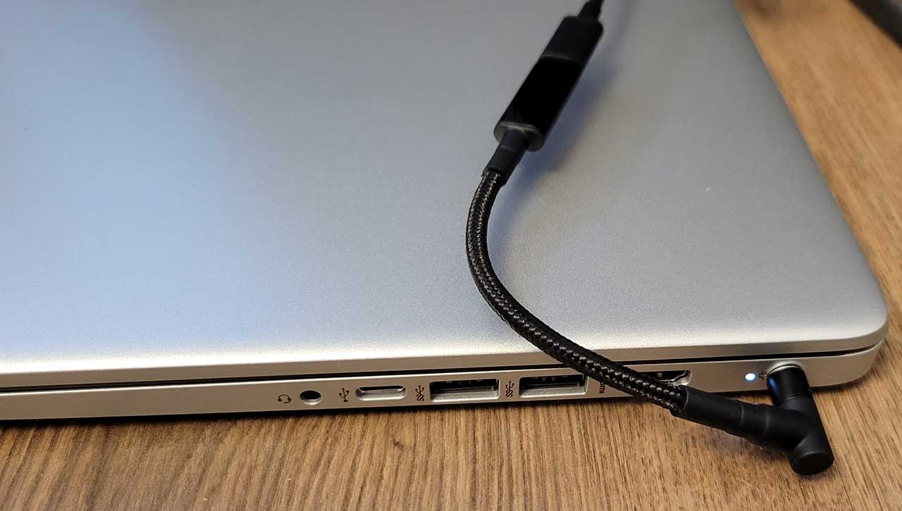 Як зарядити ноутбук при блекауті: є кілька способів