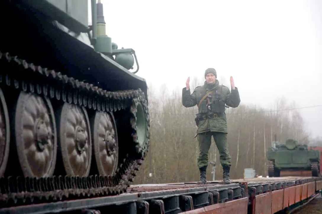 Россия собирается перебрасывать военную технику в Беларусь