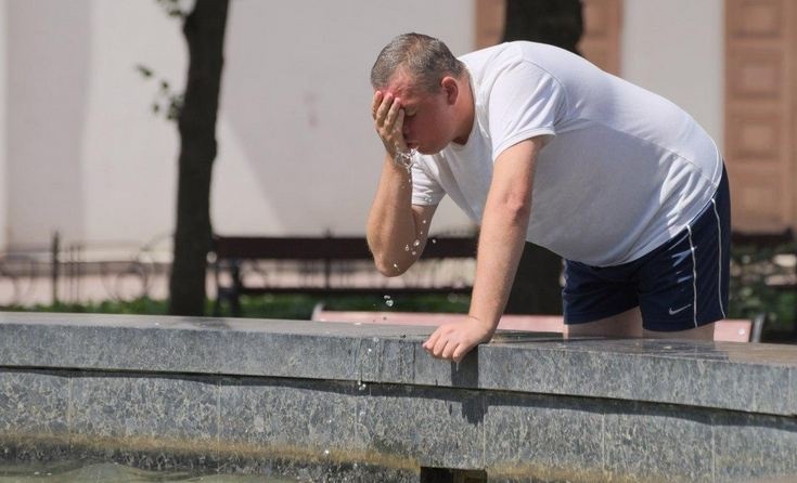 В четверг Украину охватит 30-градусная жара
