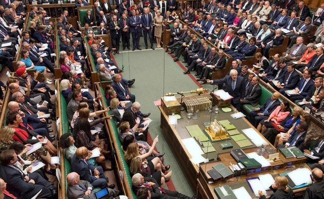 Премьер-министр Британии объявил о роспуске парламента