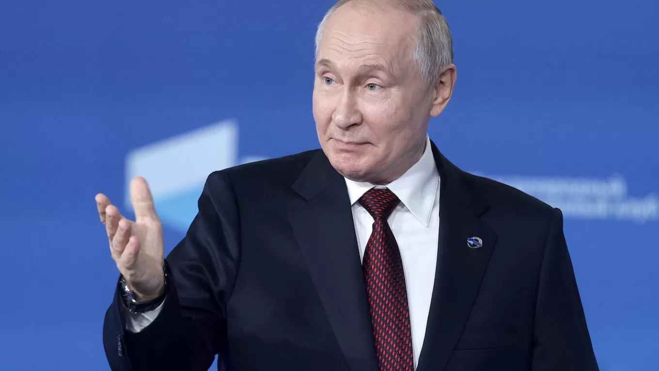 Путін готовий "заморозити" війну в Україні шляхом переговорів про припинення вогню, - Reuters